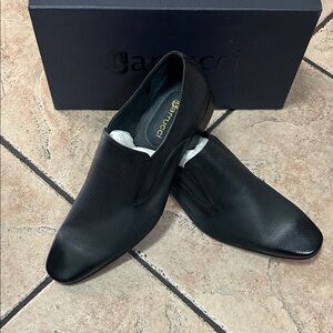 Carrucci Soft Black Men's Black Slip-On Shoes New with box